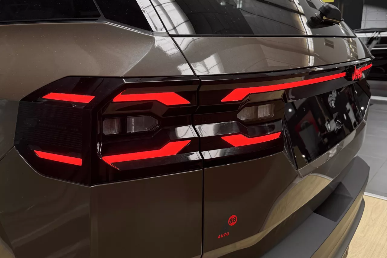 Exterior de Jeep Compass 