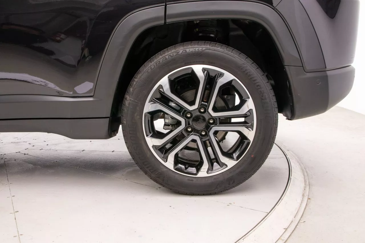 Exterior de Jeep Compass 