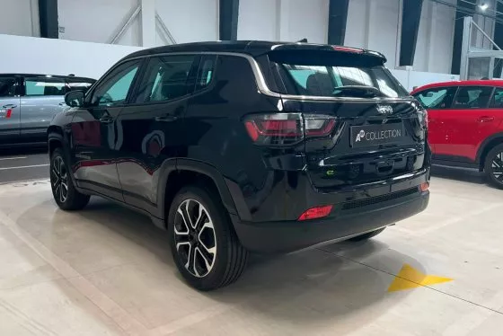 Exterior de Jeep Compass 