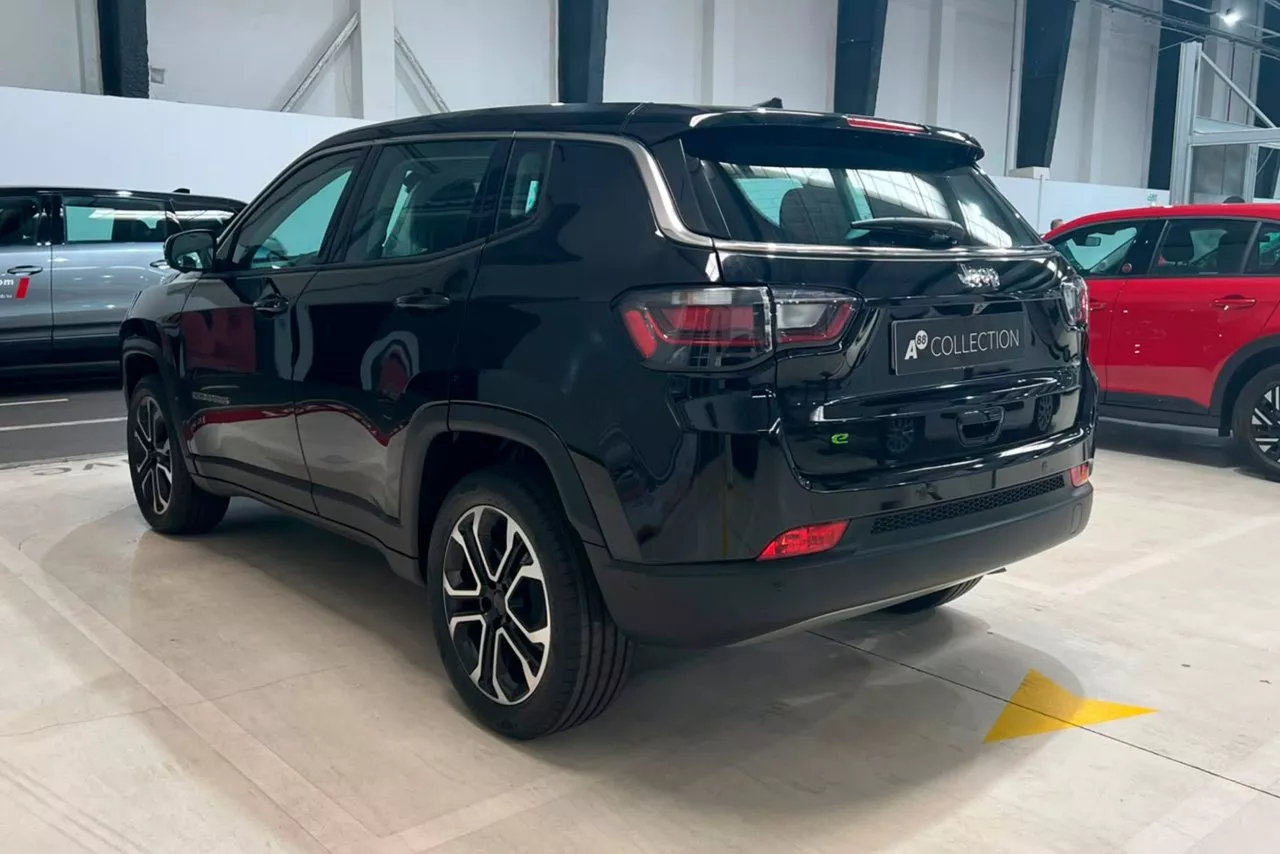 Exterior de Jeep Compass 