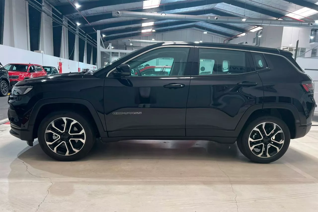 Exterior de Jeep Compass 