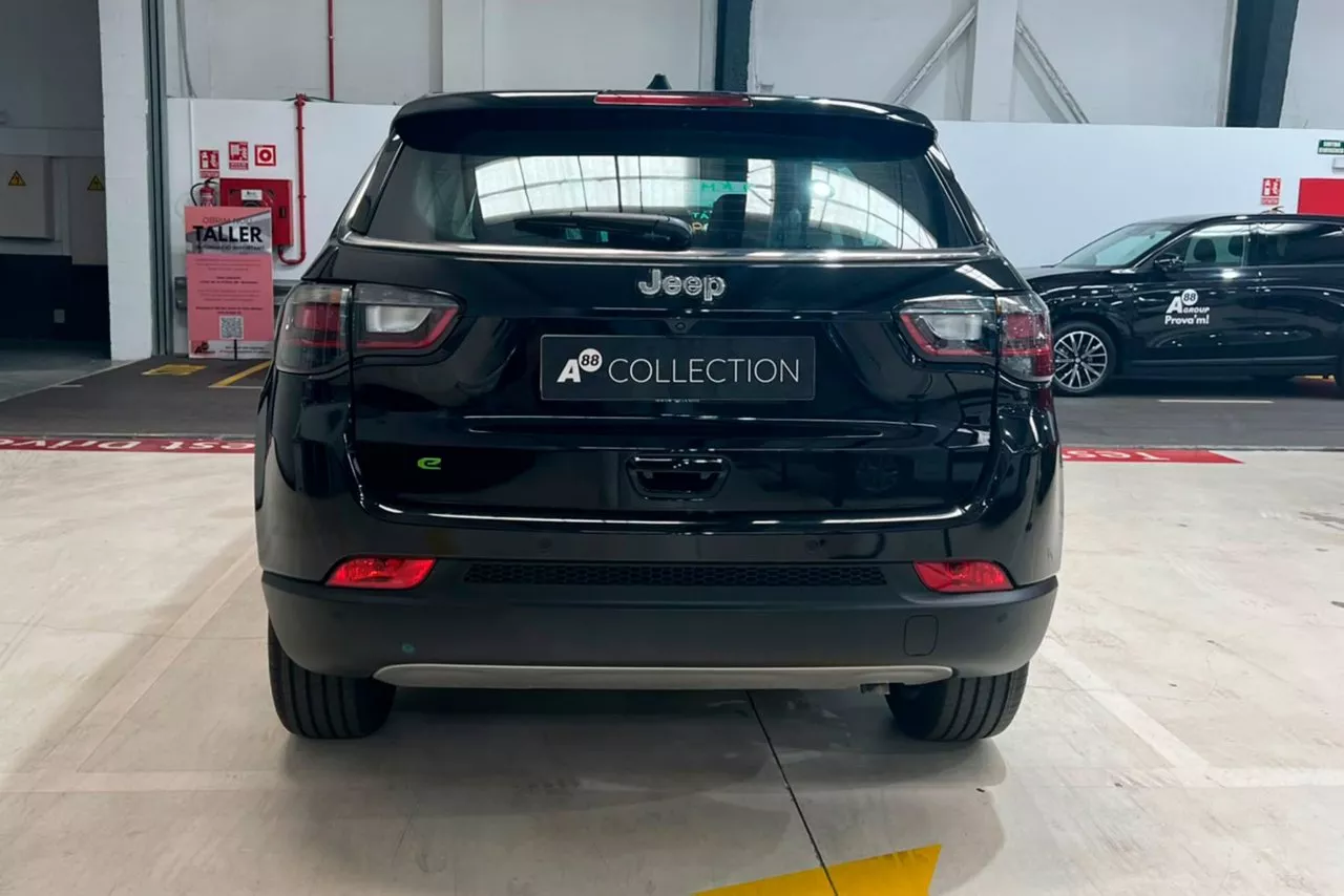 Exterior de Jeep Compass 
