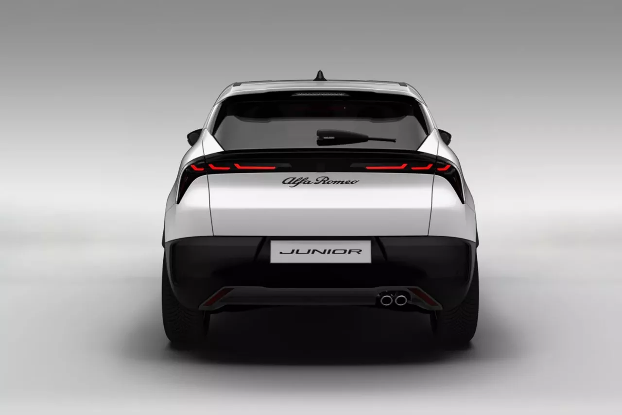 Exterior de Alfa Romeo  Junior