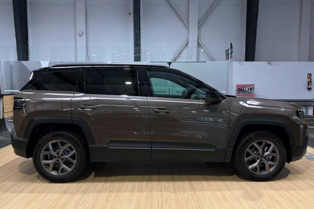 Exterior de Jeep Compass 
