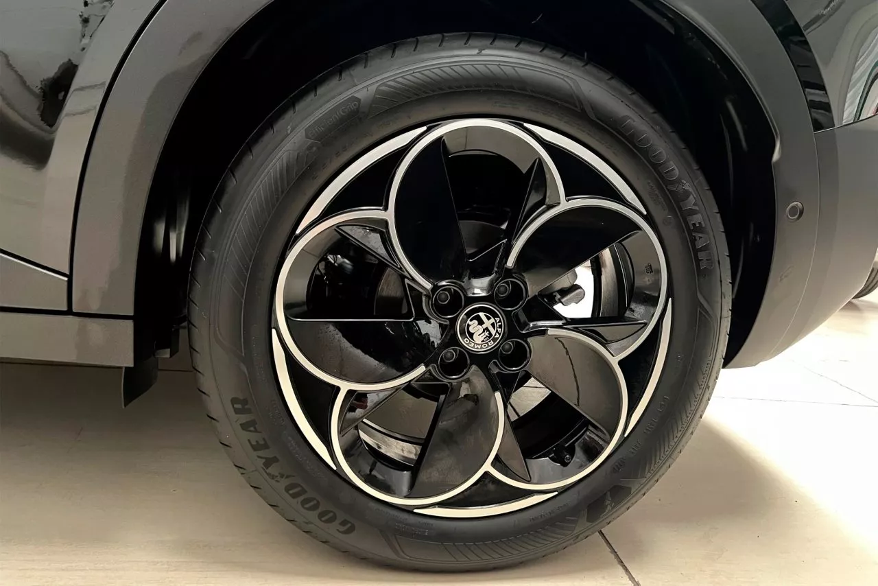 Exterior de Alfa Romeo Junior