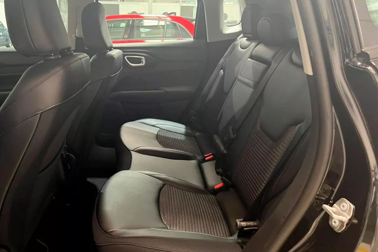 Exterior de Jeep Compass 