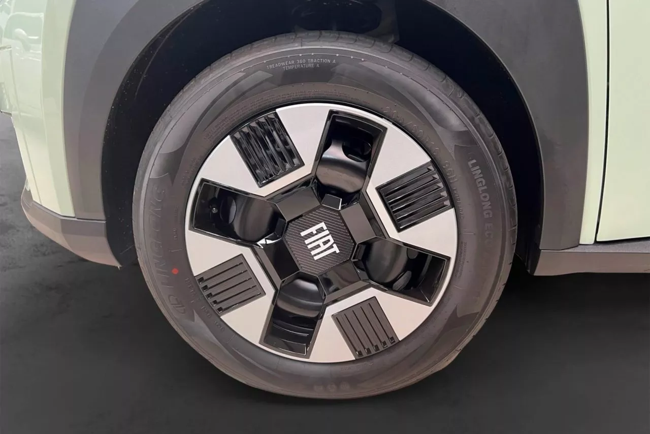 Exterior de Fiat Grande Panda Gasolina